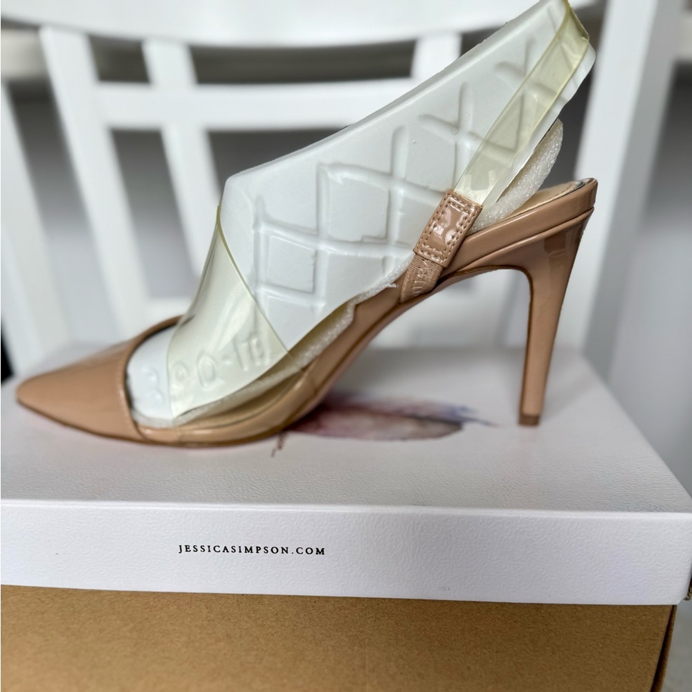 BRAND NEW Jessica Simpson Cindeey Nude/Beige Slingback Heels/Pumps Size 7.5